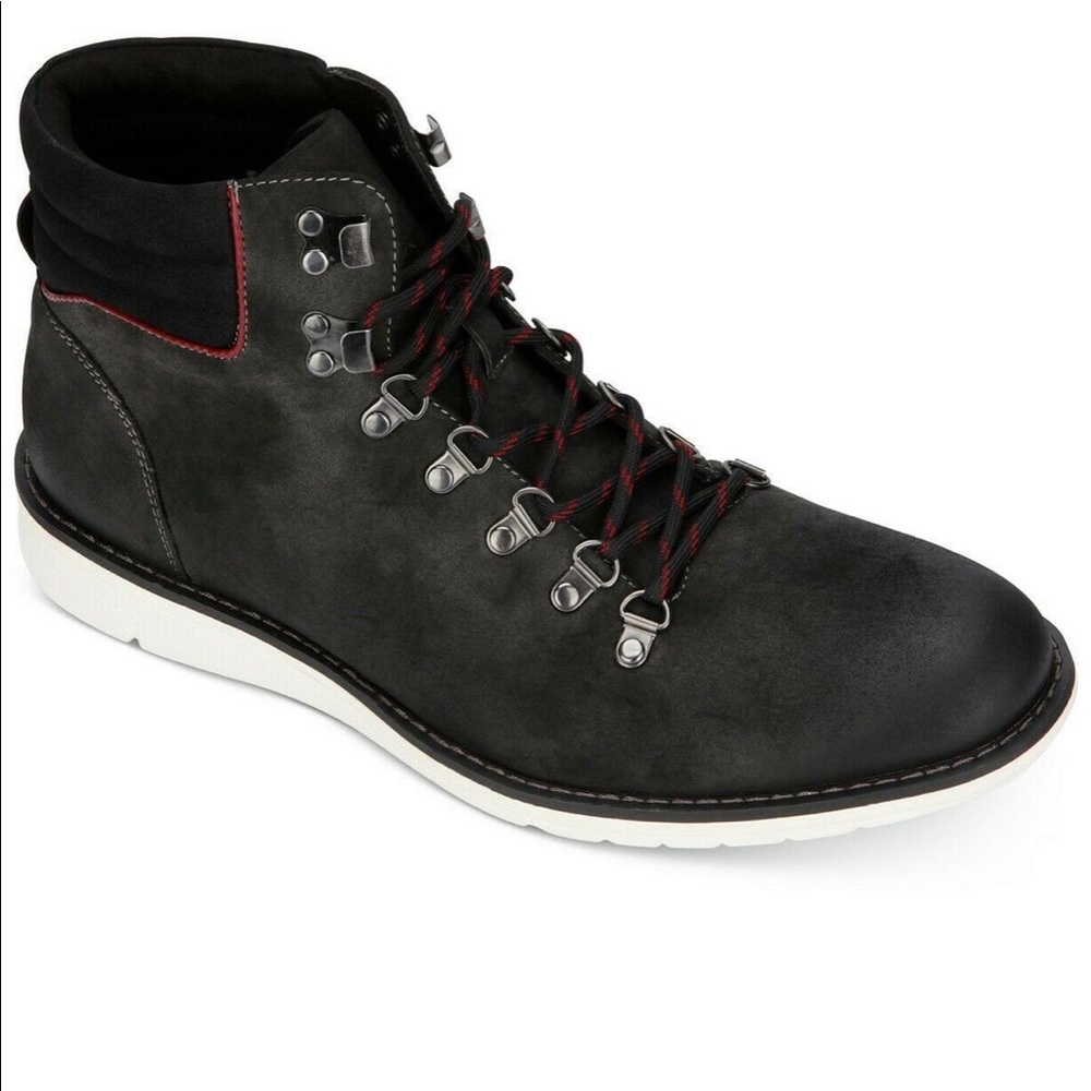 New Shoes - Picture 4 of 4